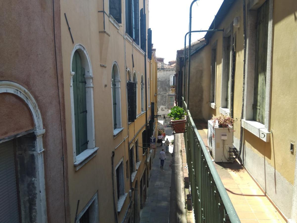 Sweet Home New Venesia Bagian luar foto
