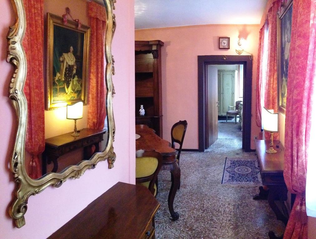 Sweet Home New Venesia Bagian luar foto